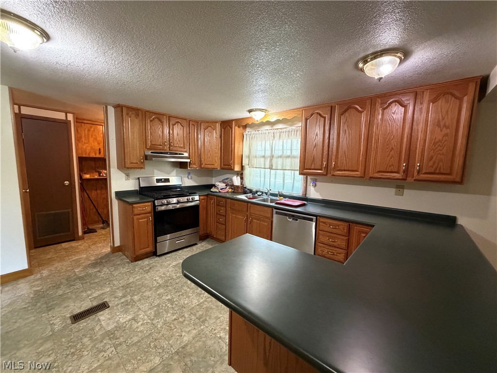 10675 Township Road 92 NW Somerset OH 43783