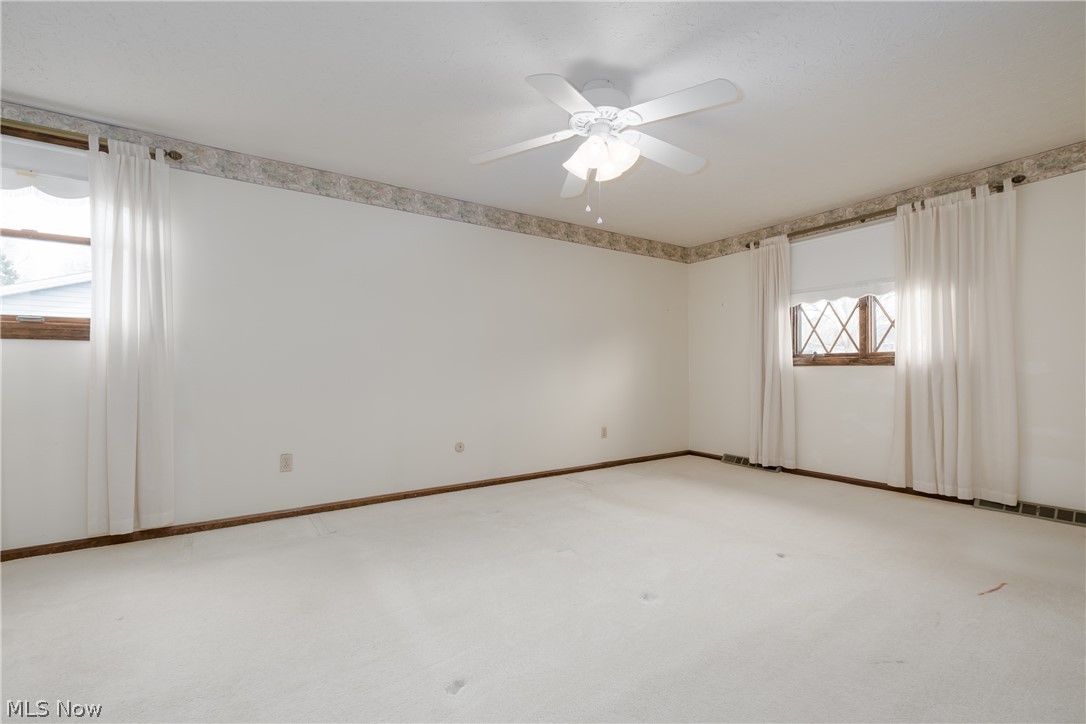 407 Eastbury Avenue NE North Canton OH 44720