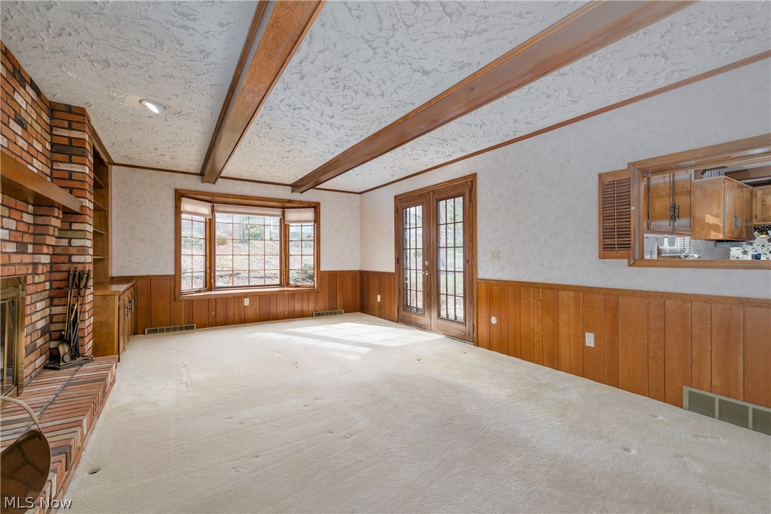 407 Eastbury Avenue NE North Canton OH 44720