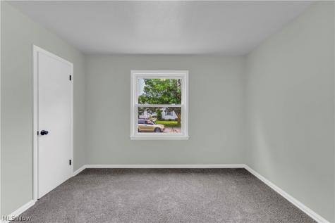 465 E 272 Street Euclid OH 44132