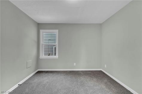 465 E 272 Street Euclid OH 44132