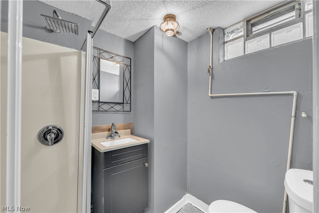 465 E 272 Street Euclid OH 44132