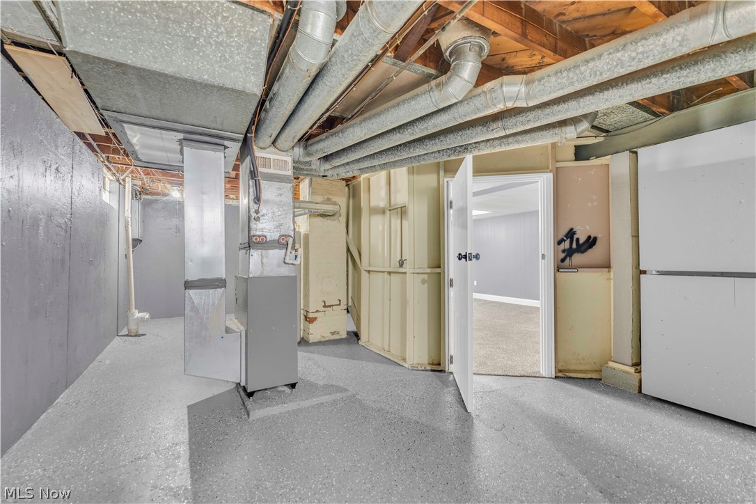 465 E 272 Street Euclid OH 44132