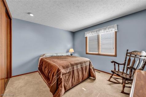 32912 Woodstone Circle North Ridgeville OH 44039