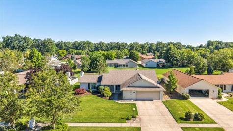 32912 Woodstone Circle North Ridgeville OH 44039