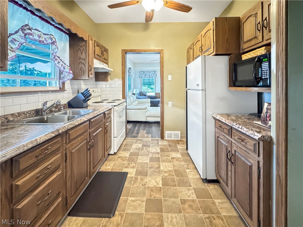253 N Salem Warren Road North Jackson OH 44451
