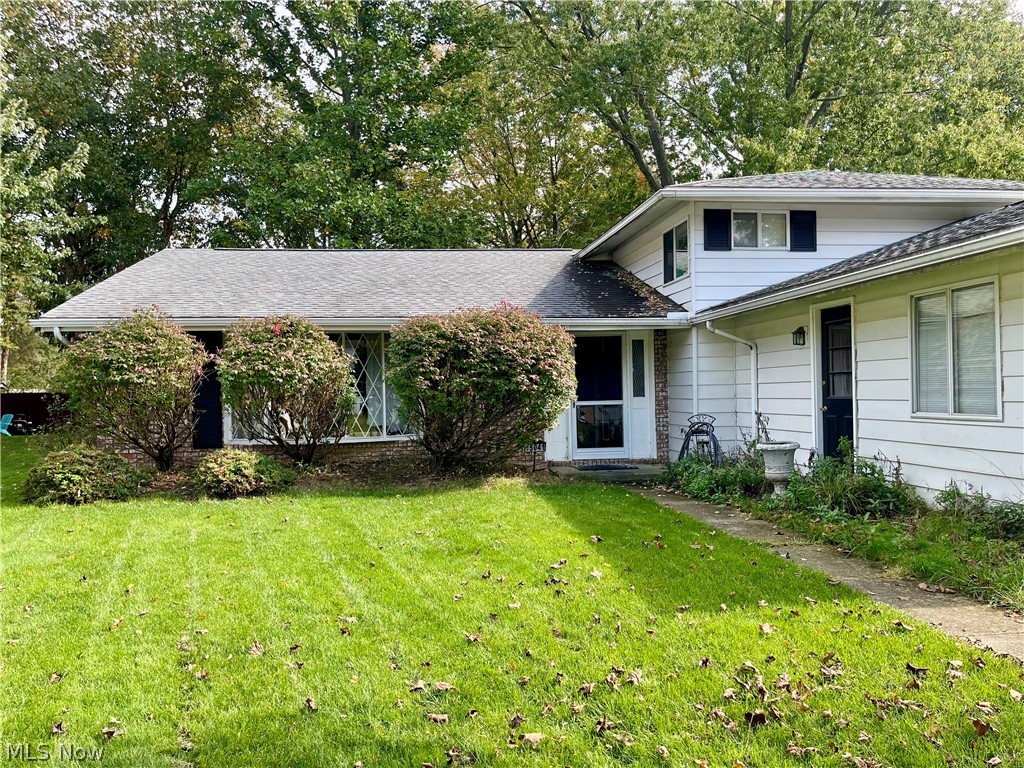 15041 Parkwood Lane Strongsville OH 44149