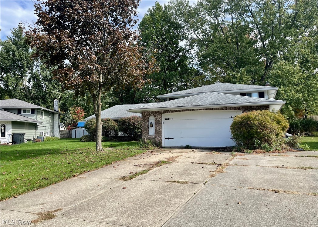 15041 Parkwood Lane Strongsville OH 44149