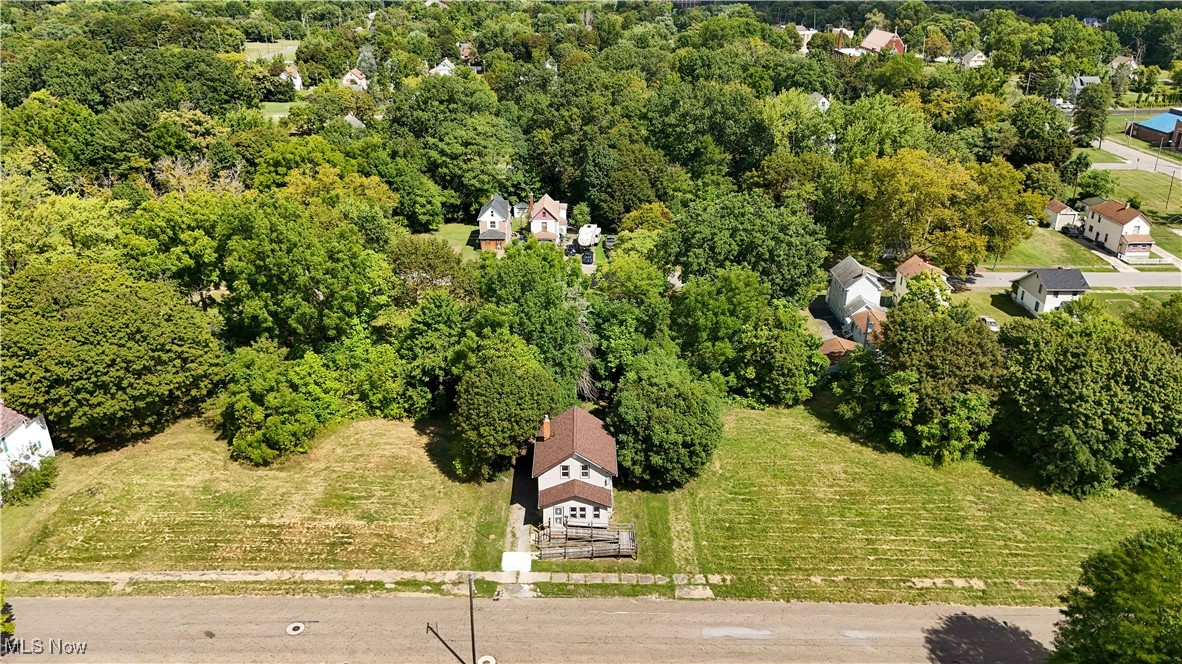 148 Saint Louis Avenue Youngstown OH 44507