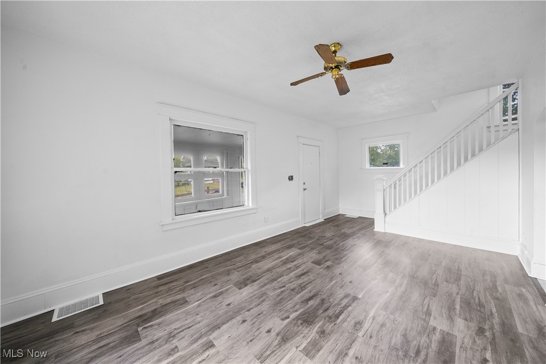 148 Saint Louis Avenue Youngstown OH 44507