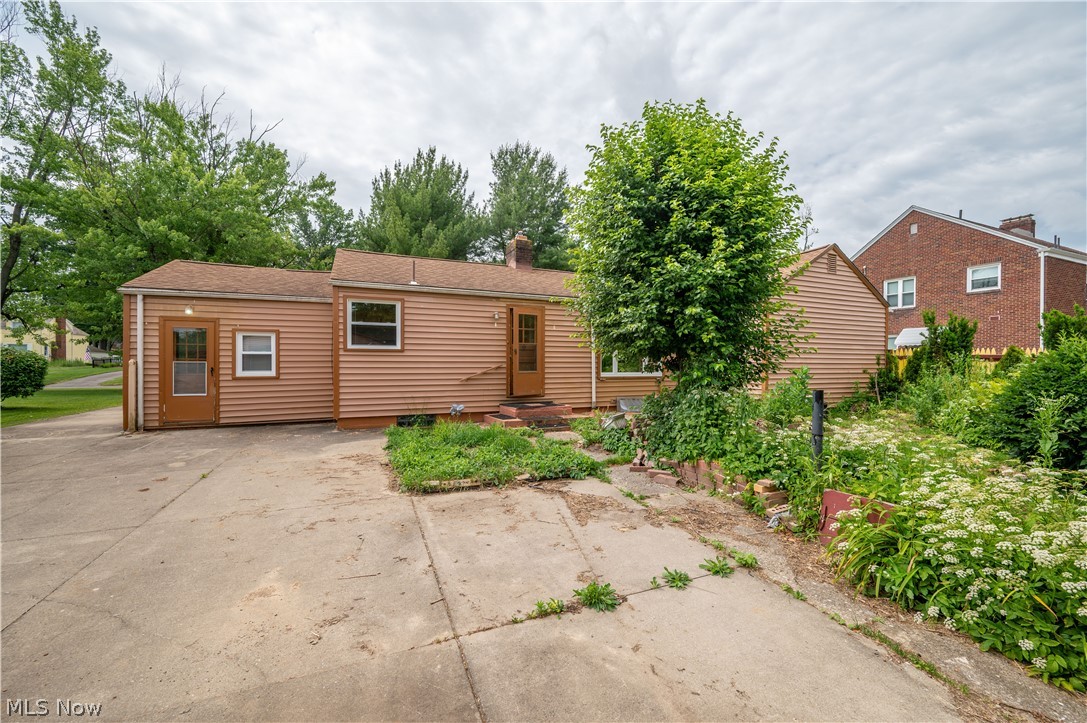 364 Brookfield Avenue Boardman OH 44512