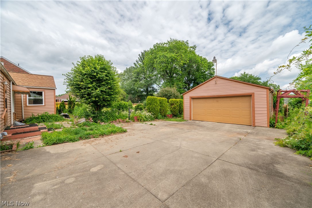 364 Brookfield Avenue Boardman OH 44512