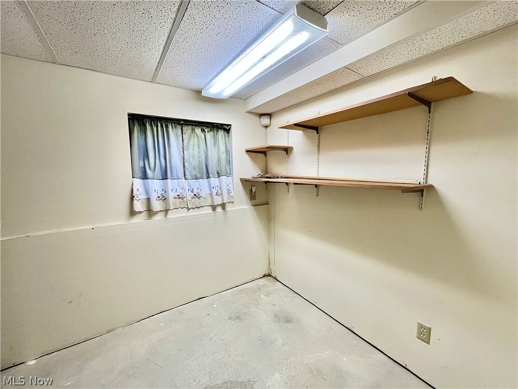 8238 Center Road Ashtabula OH 44004