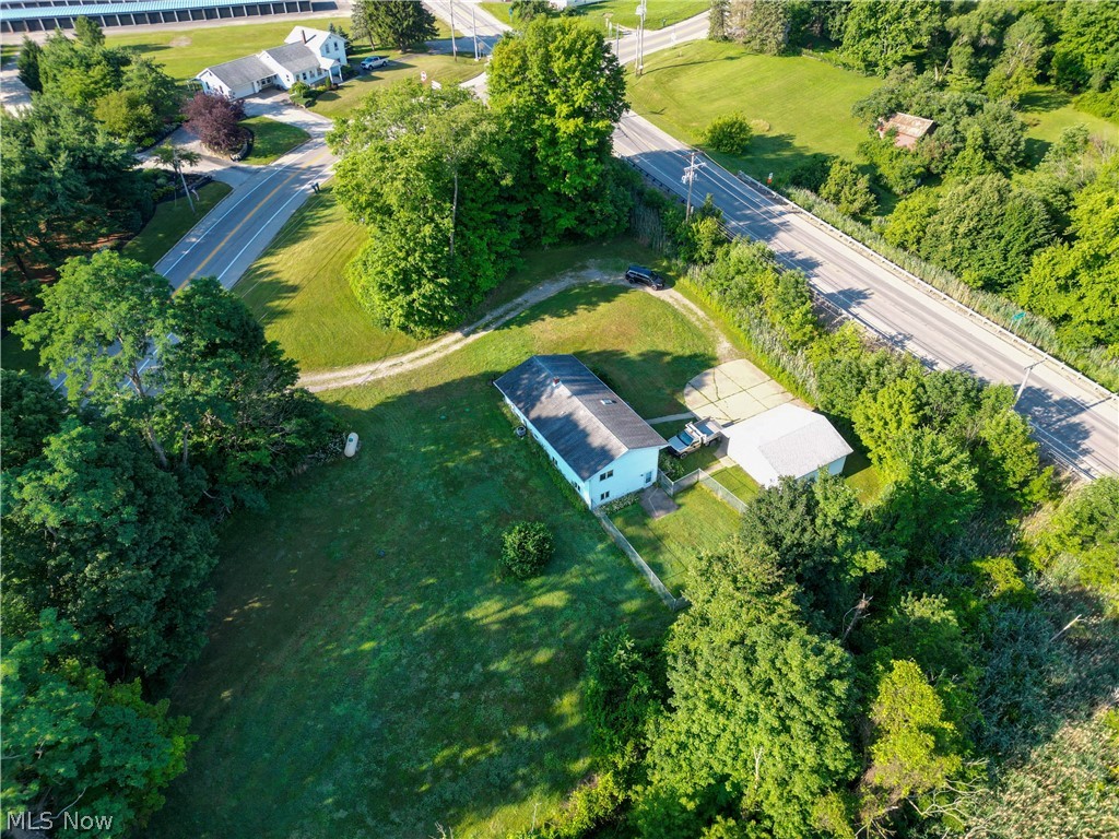8238 Center Road Ashtabula OH 44004