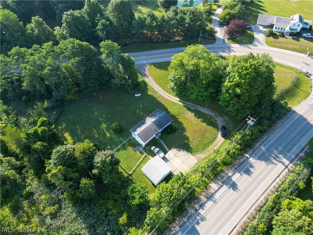 8238 Center Road Ashtabula OH 44004