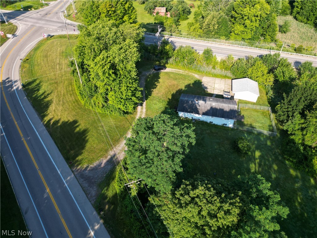 8238 Center Road Ashtabula OH 44004