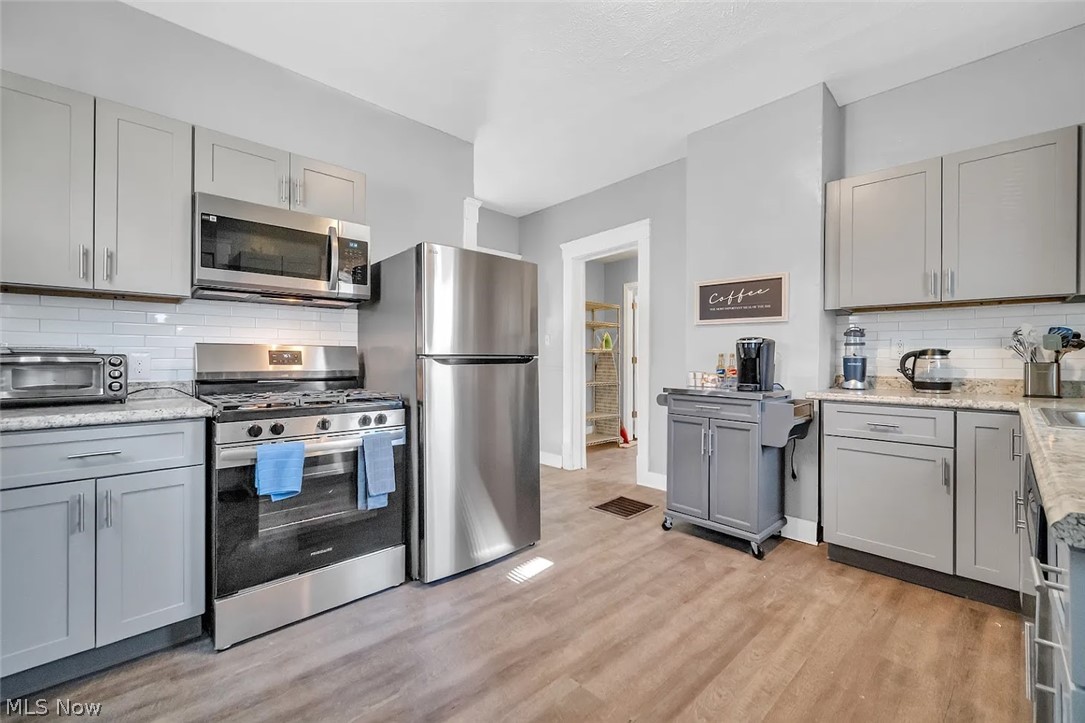 1423 E 110th Street Cleveland OH 44106