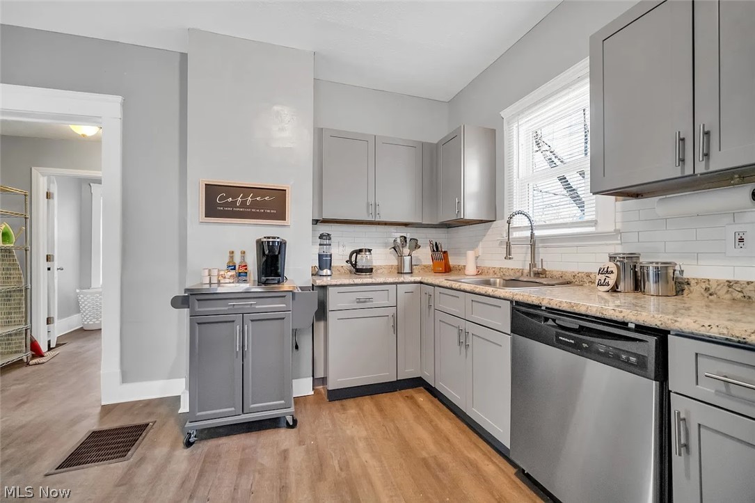 1423 E 110th Street Cleveland OH 44106