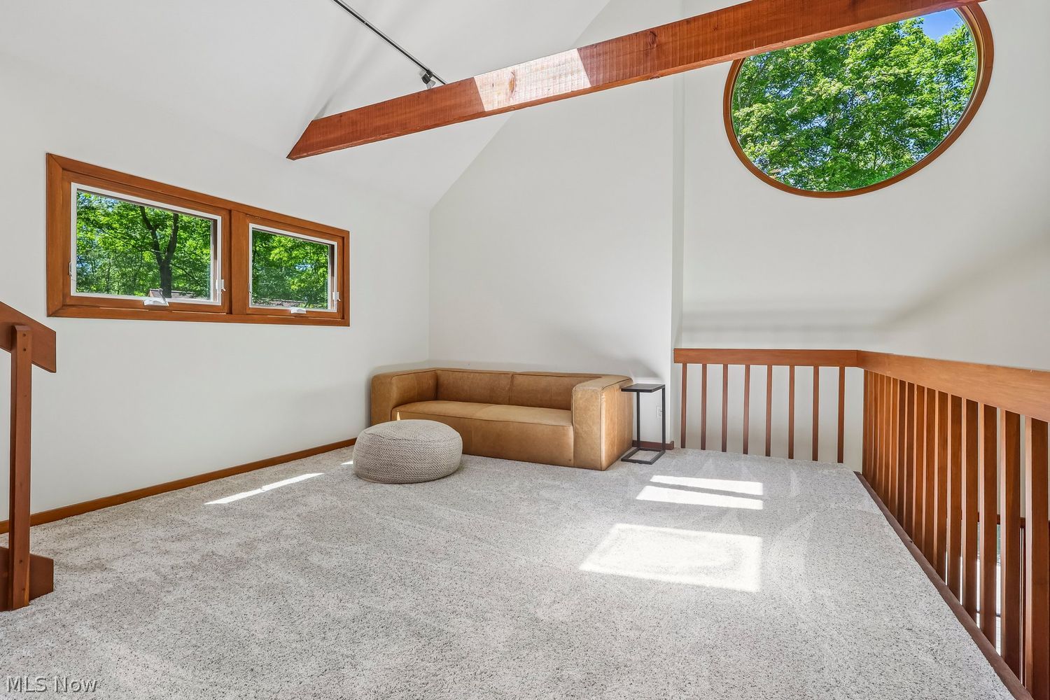 8395 Lucerne Drive Chagrin Falls OH 44023