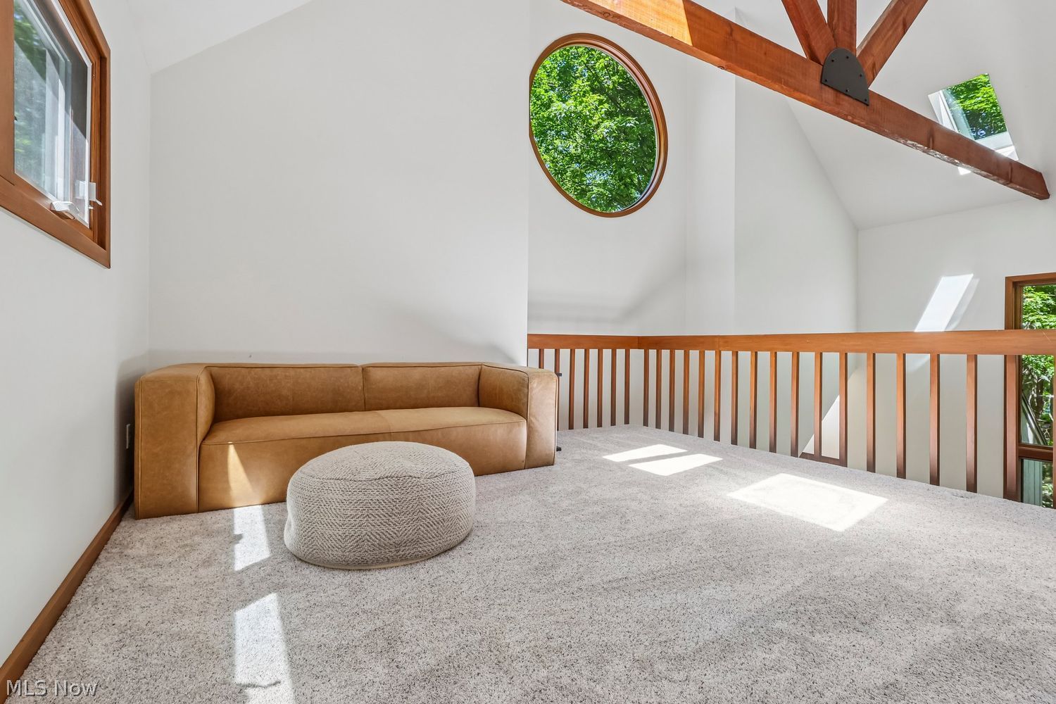 8395 Lucerne Drive Chagrin Falls OH 44023