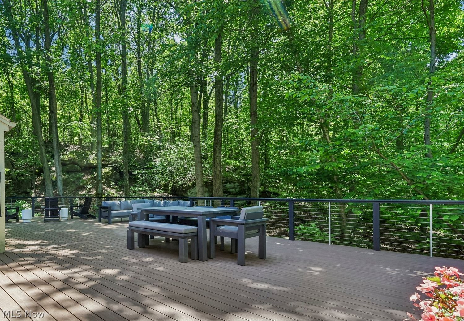 8395 Lucerne Drive Chagrin Falls OH 44023