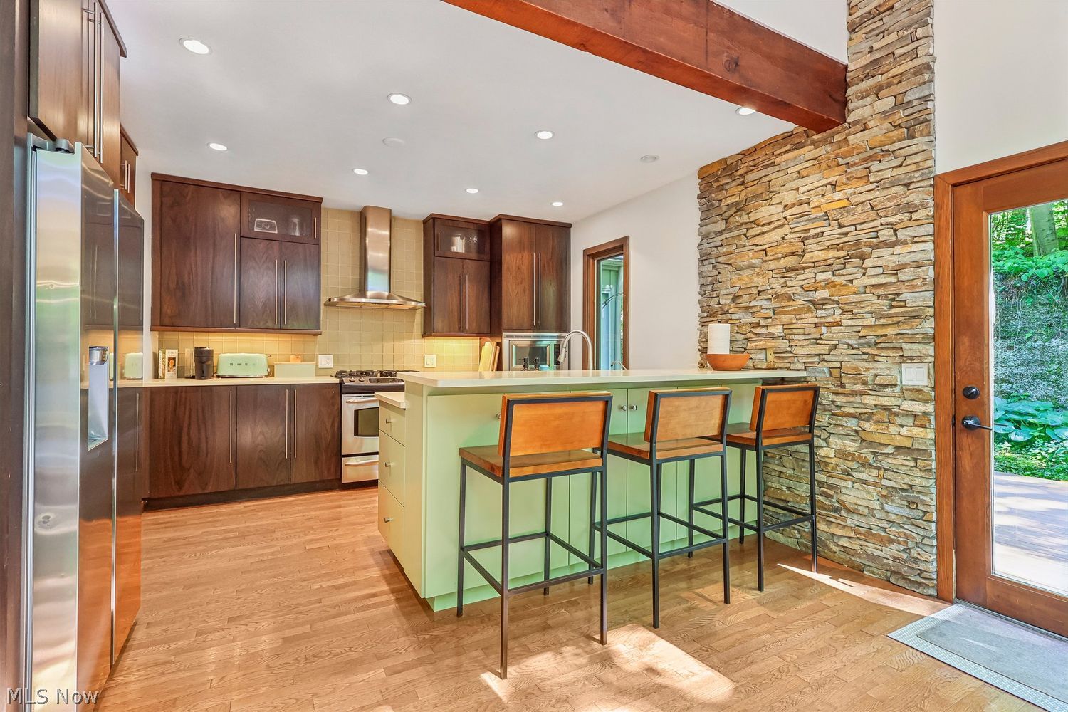 8395 Lucerne Drive Chagrin Falls OH 44023