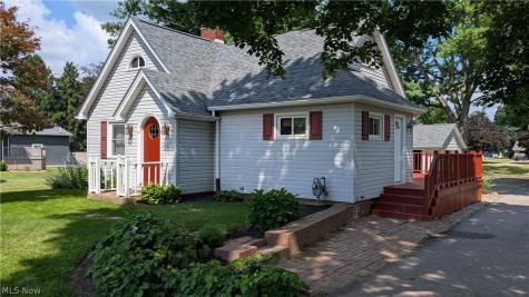 1020 E Lincoln Way Minerva OH 44657