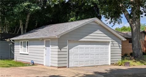 1020 E Lincoln Way Minerva OH 44657