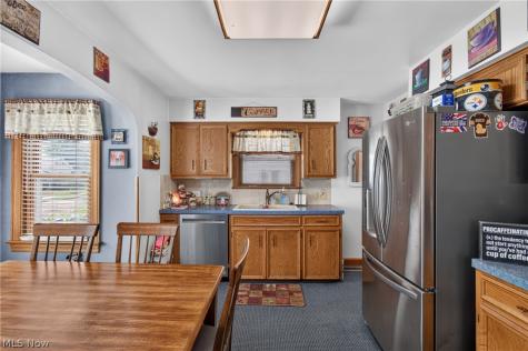 508 Locust Street S Canal Fulton OH 44614