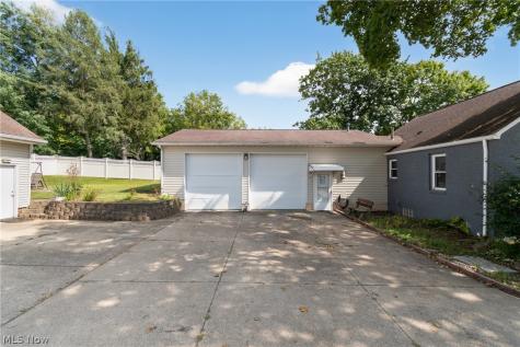 508 Locust Street S Canal Fulton OH 44614