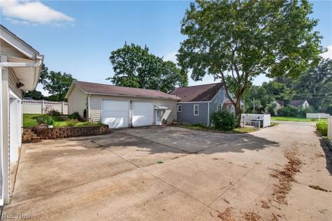 508 Locust Street S Canal Fulton OH 44614