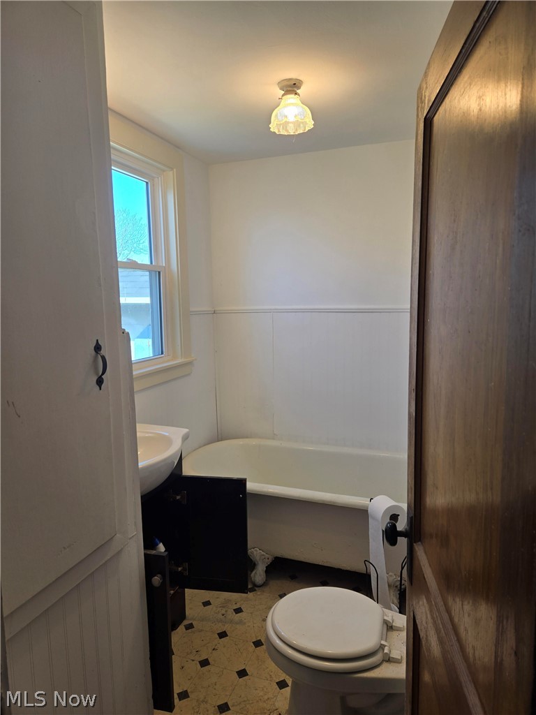 319 17th Street Elyria OH 44035