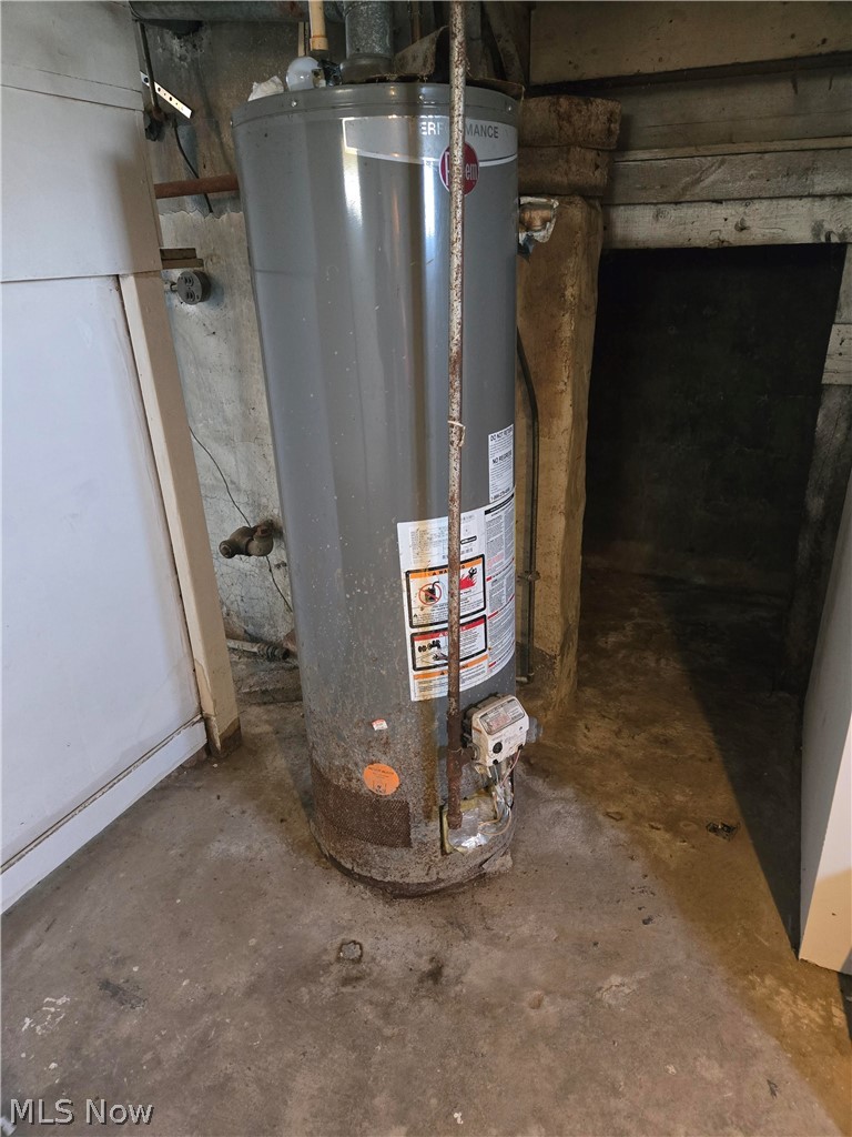 319 17th Street Elyria OH 44035
