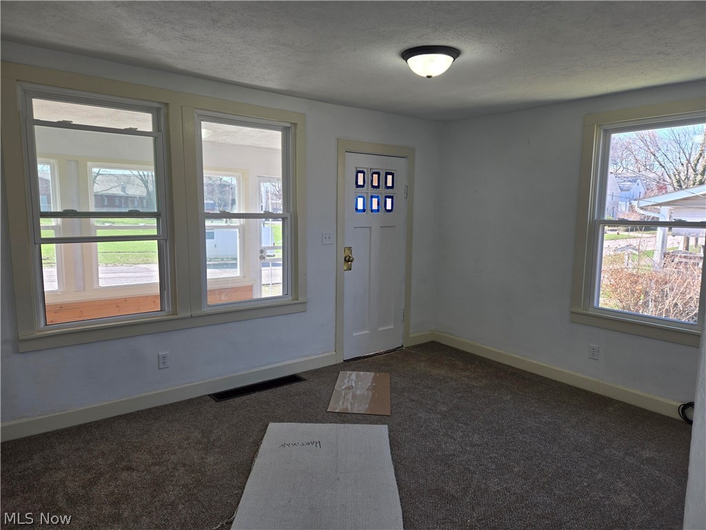 319 17th Street Elyria OH 44035