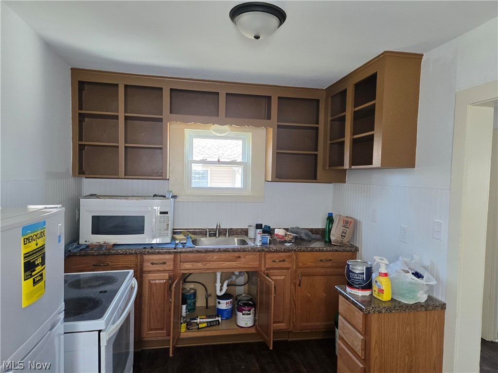319 17th Street Elyria OH 44035