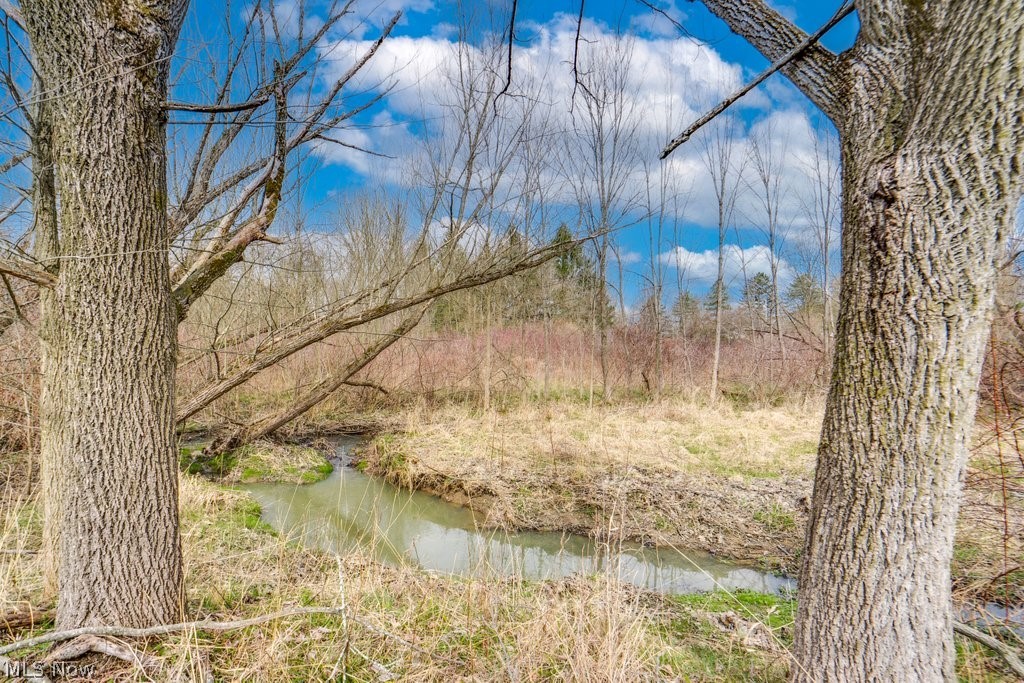 1846 Lester Road Valley City OH 44280