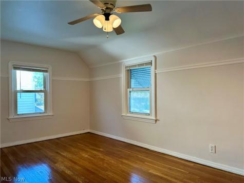 22571 Ivan Avenue Euclid OH 44123