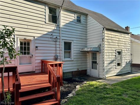 22571 Ivan Avenue Euclid OH 44123