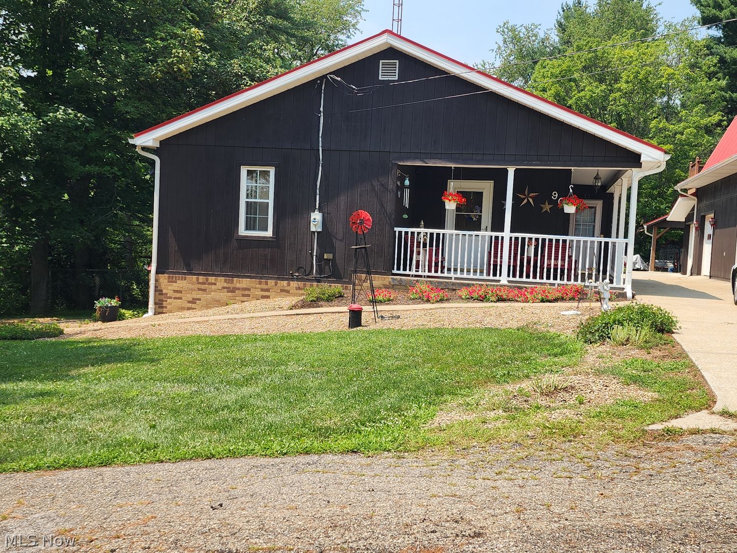 90 City View Drive Sherrodsville OH 44675
