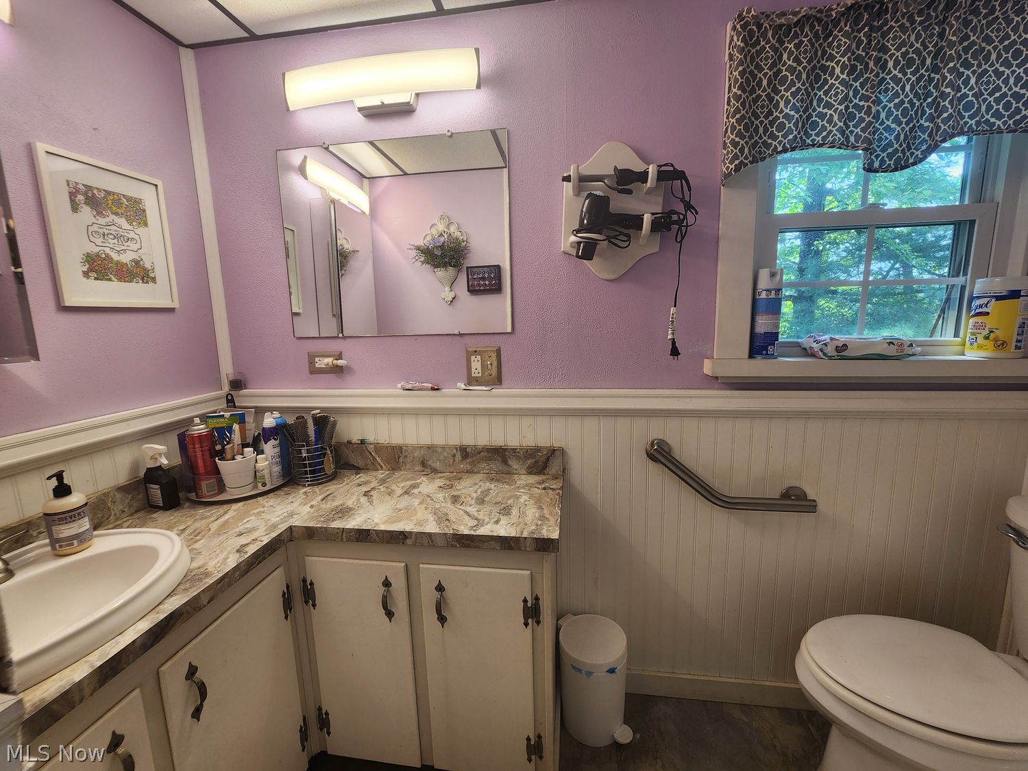90 City View Drive Sherrodsville OH 44675
