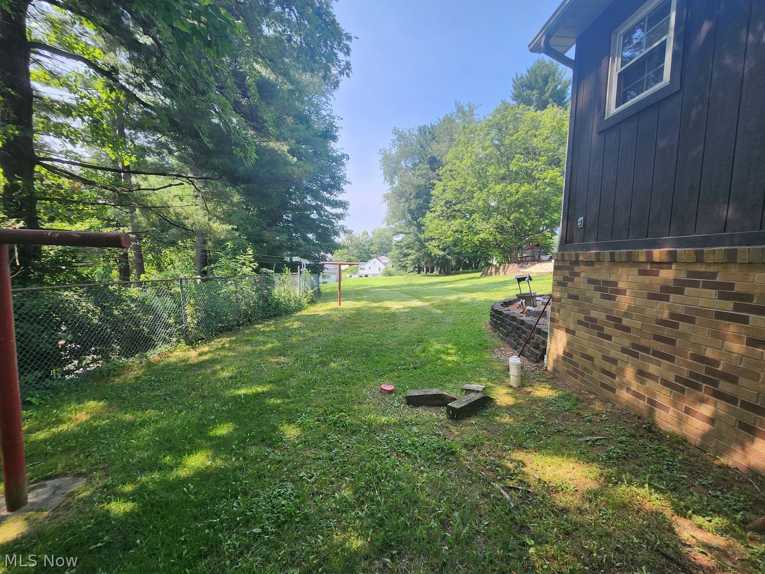 90 City View Drive Sherrodsville OH 44675