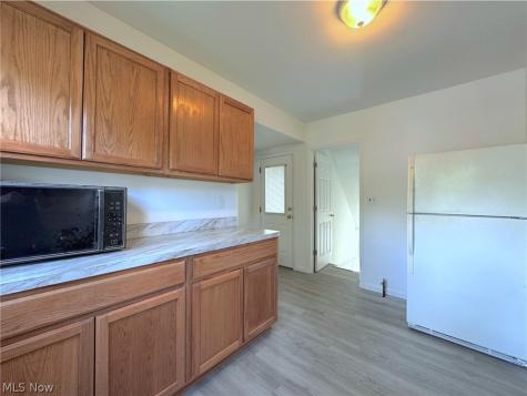 1505 E 196th Street Euclid OH 44117