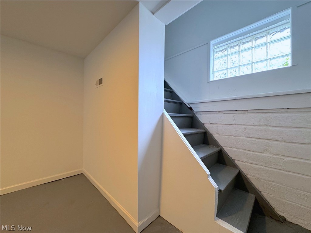 1505 E 196th Street Euclid OH 44117