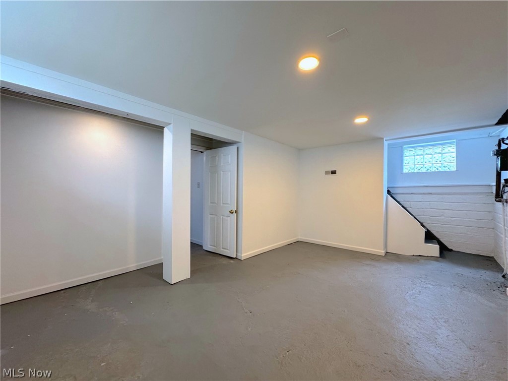 1505 E 196th Street Euclid OH 44117