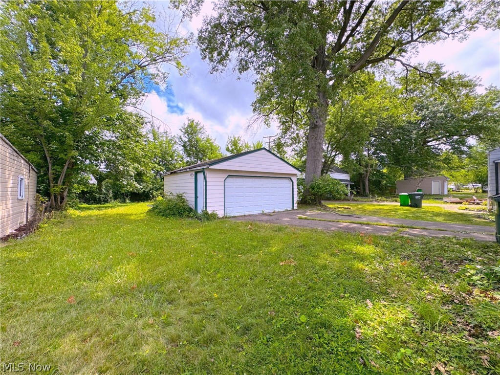1505 E 196th Street Euclid OH 44117
