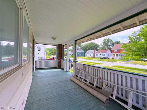 1505 E 196th Street Euclid OH 44117