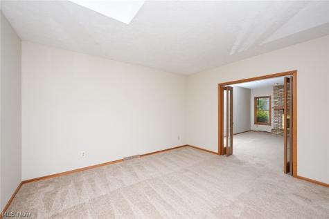 8460 Old Post Road Olmsted Falls OH 44138