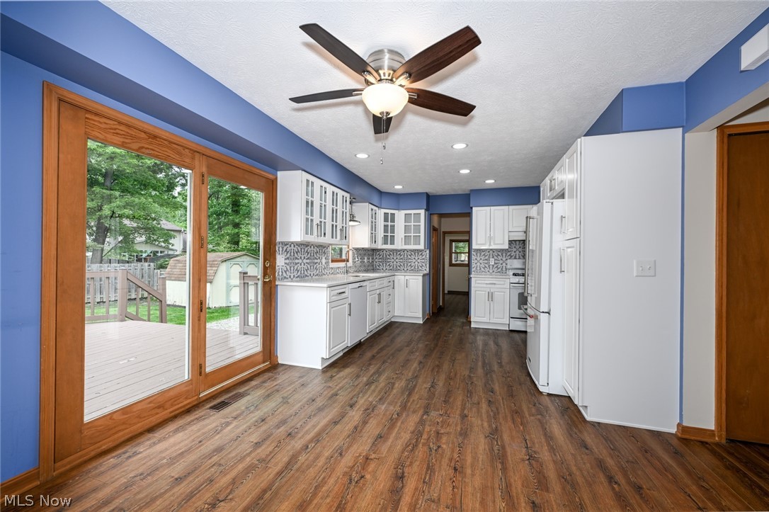 8460 Old Post Road Olmsted Falls OH 44138