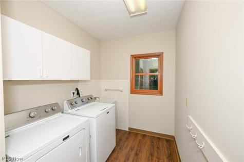 8460 Old Post Road Olmsted Falls OH 44138