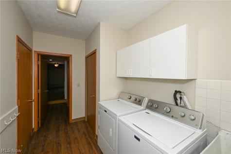 8460 Old Post Road Olmsted Falls OH 44138